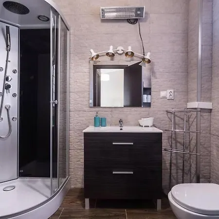 Bonito Y Amplio Piso Junto A La Plaza De Toros. Appartement